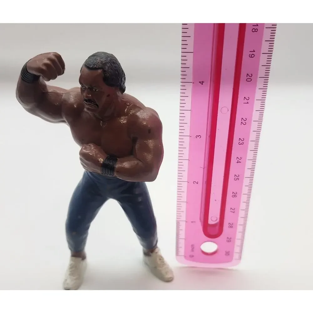 Vintage 1990 Galoob WWF WCW Ron Simmons Action Figure 4.5